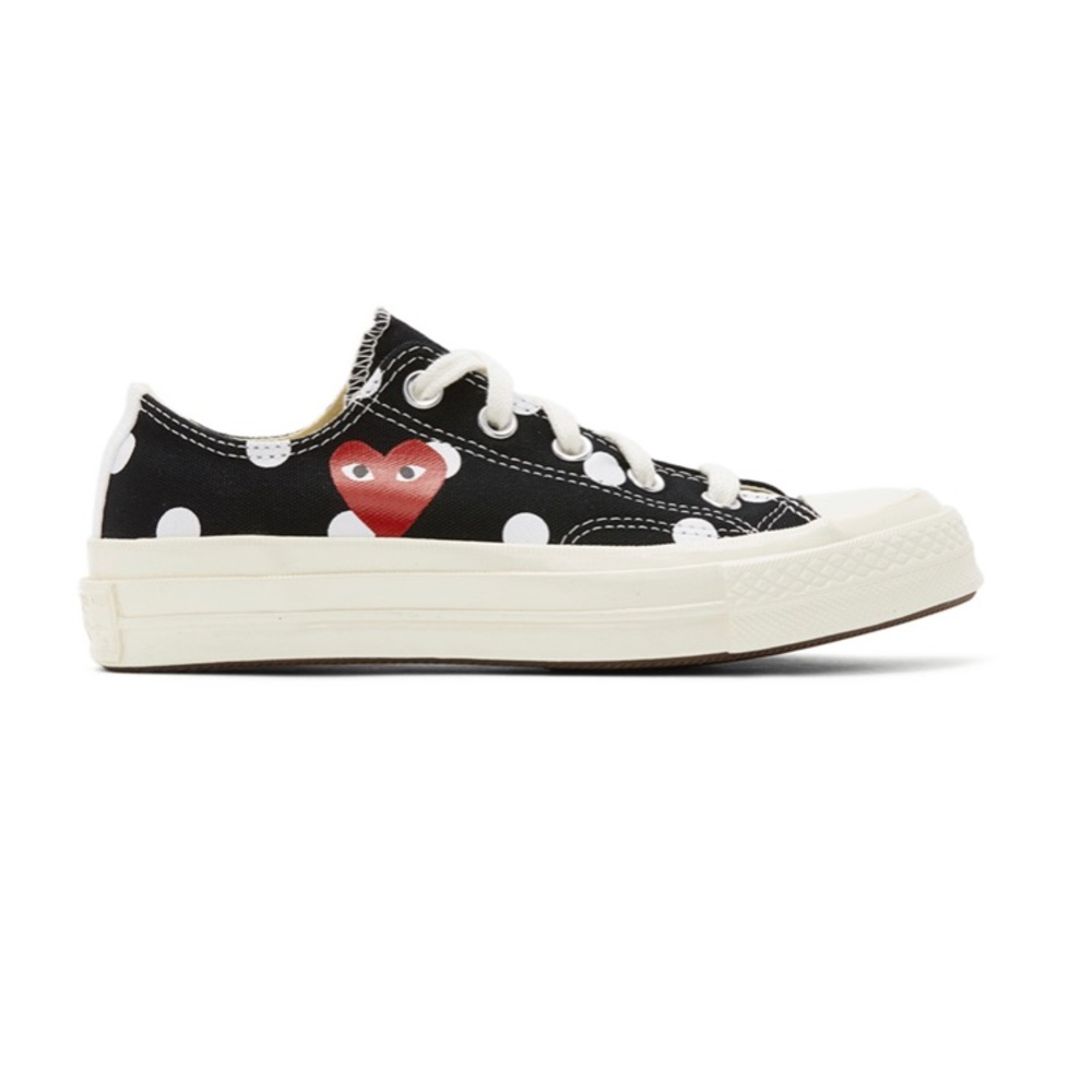 ⭐️Comme des Garcons PLAY⭐️